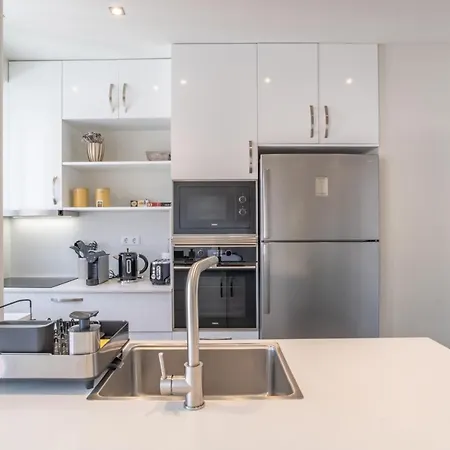 Elias Garcia The Beauty *