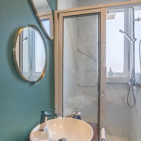 Elias Garcia The Beauty Apartamento