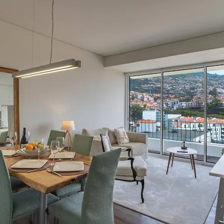 Elias Garcia The Beauty Apartment Funchal (Madeira)