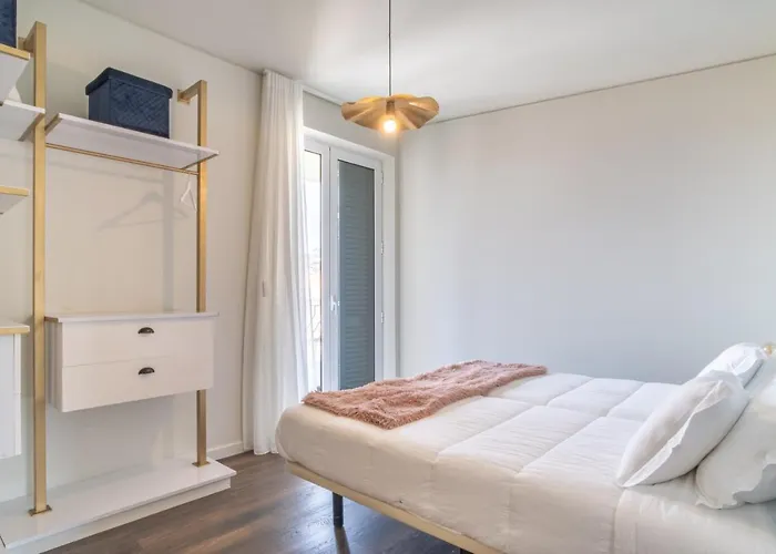 Elias Garcia The Beauty